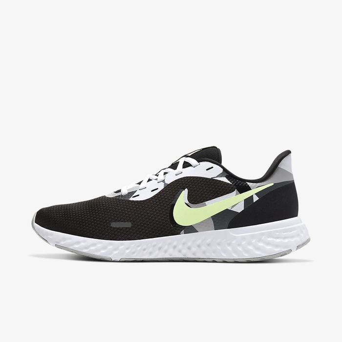 유럽직배송 나이키 NIKE Nike Revolution 5 Men&#039;s Running Shoe BQ3204-007