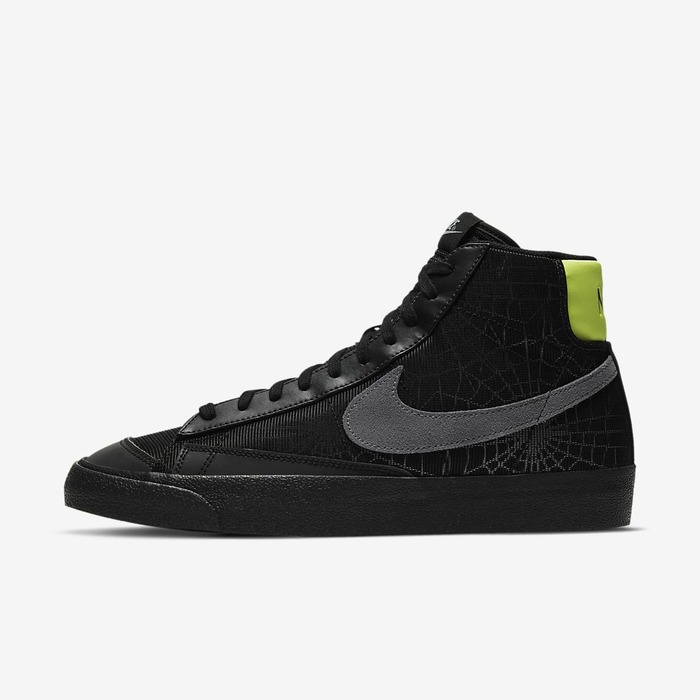 유럽직배송 나이키 NIKE Nike Blazer Mid &#039;77 Men&#039;s Shoe DC1929-001